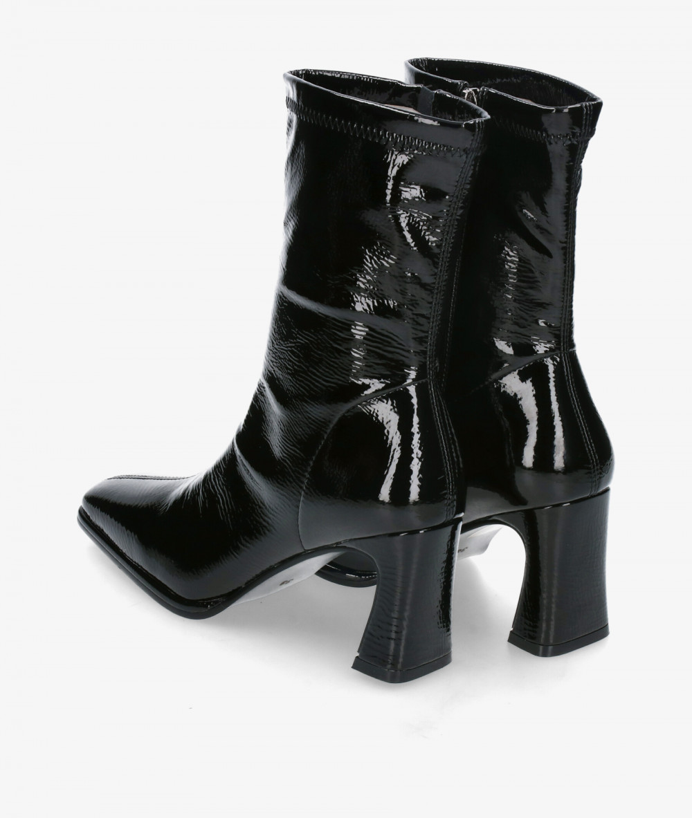 Botines VIBES SIENA en negro