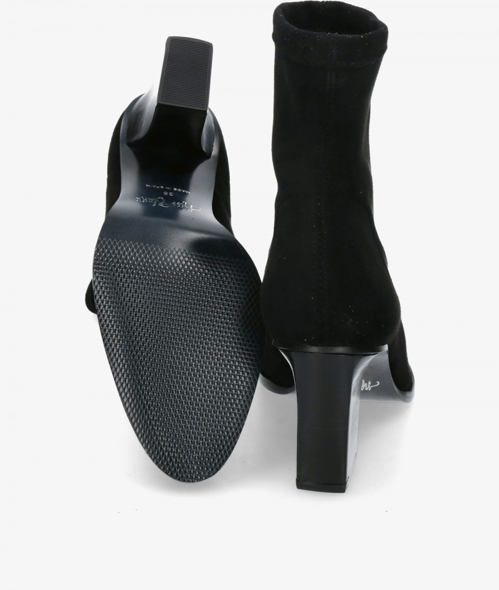 Botines pabloochoa.shoes  77691 en negro Botines pabloochoa.shoes  77691 en negro