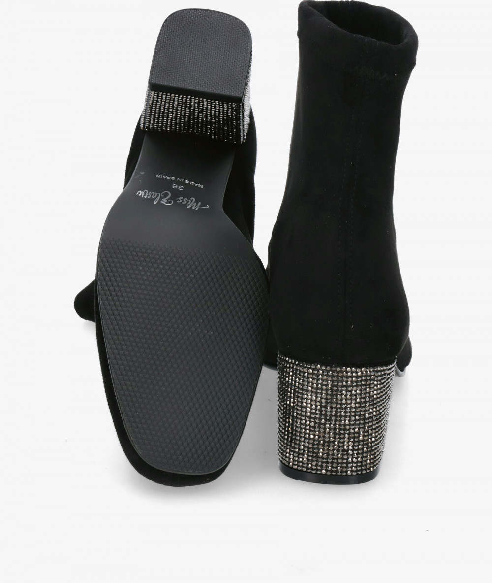 Botines pabloochoa.shoes  77355 en negro Botines pabloochoa.shoes  77355 en negro