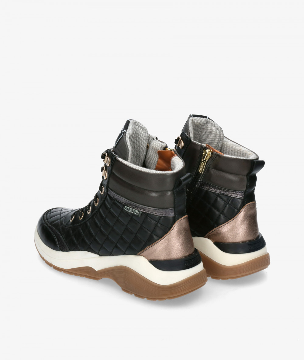 Deportivos Pikolinos  W9Q-8601 en negro Deportivos Pikolinos  W9Q-8601 en negro