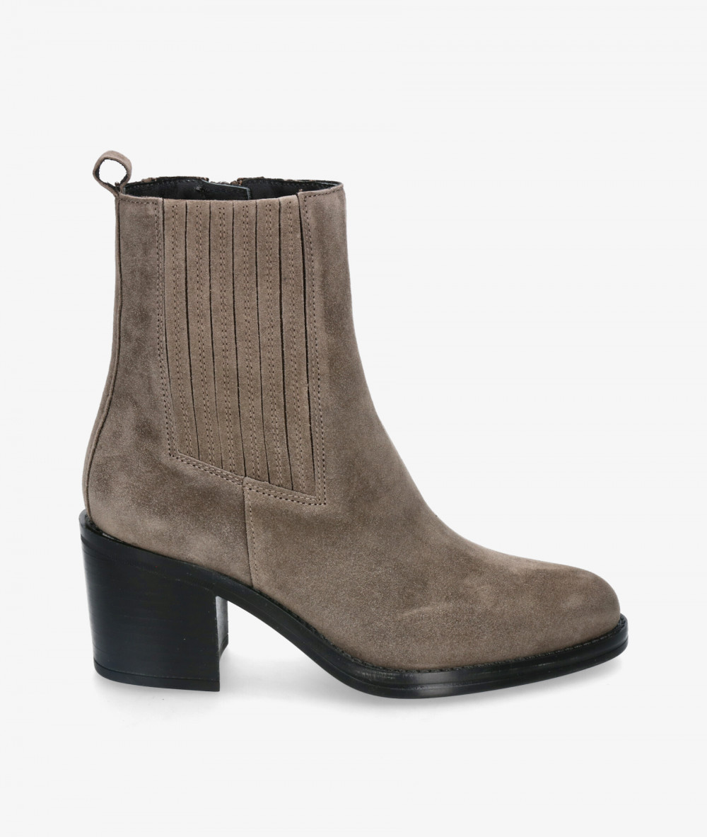 Botines Alpe  2403 en serraje gris Botines Alpe  2403 en serraje gris