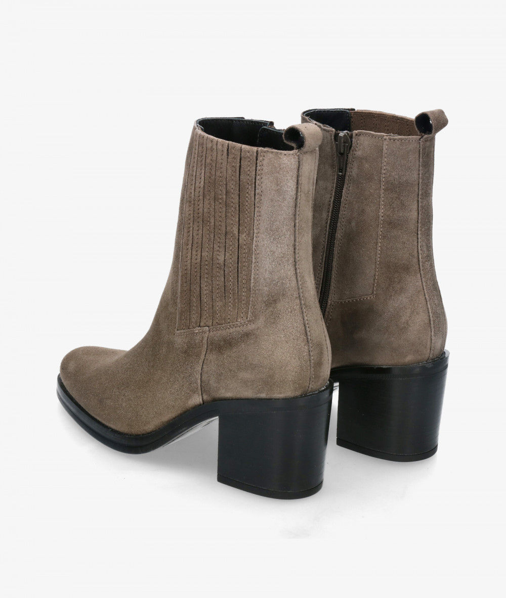 Botines Alpe  2403 en serraje gris Botines Alpe  2403 en serraje gris
