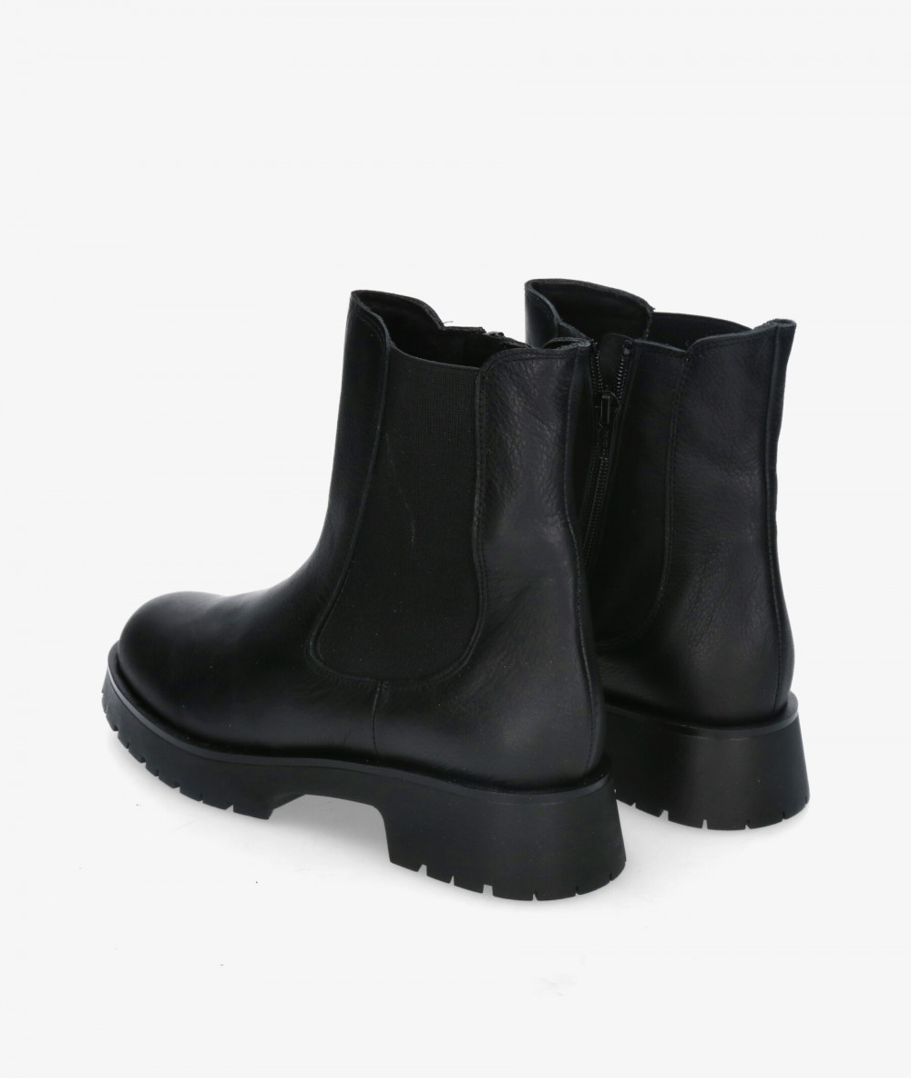 Valeria´s Ankle boots  9595 in black