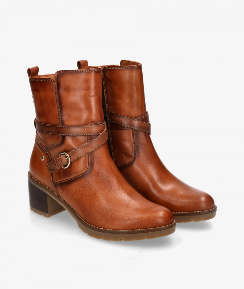 Botines Pikolinos W7H-8507 en cuero