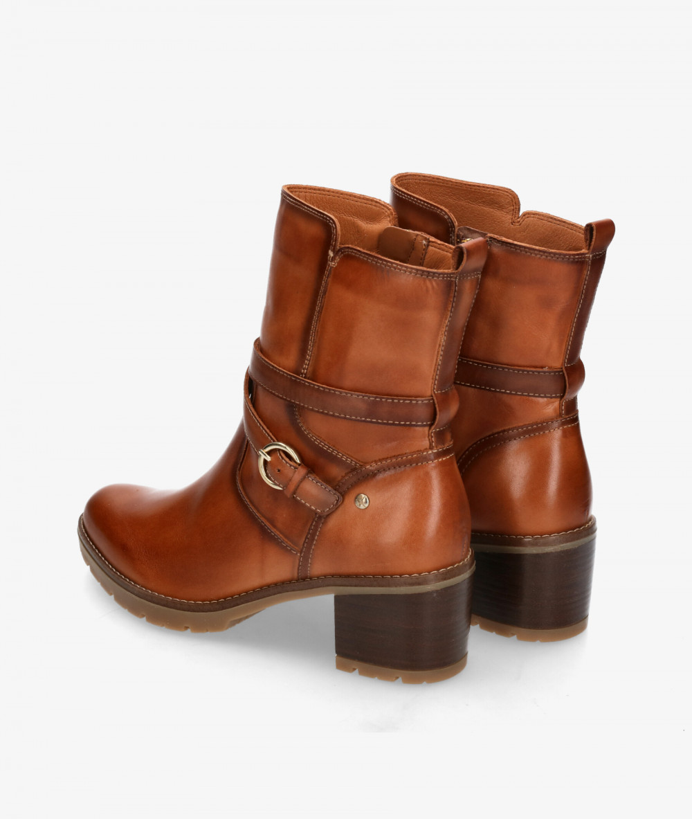 Botines Pikolinos W7H-8507 en cuero