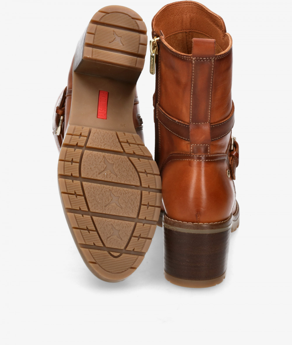 Botines Pikolinos W7H-8507 en cuero