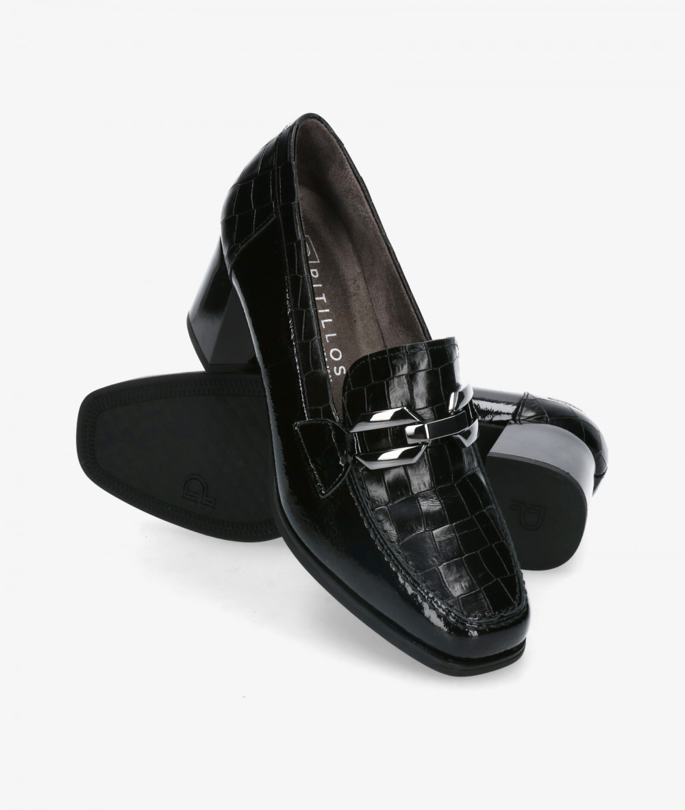 Zapatos de tacón Pitillos 5402 en coco negro Zapatos de tacón Pitillos 5402 en coco negro