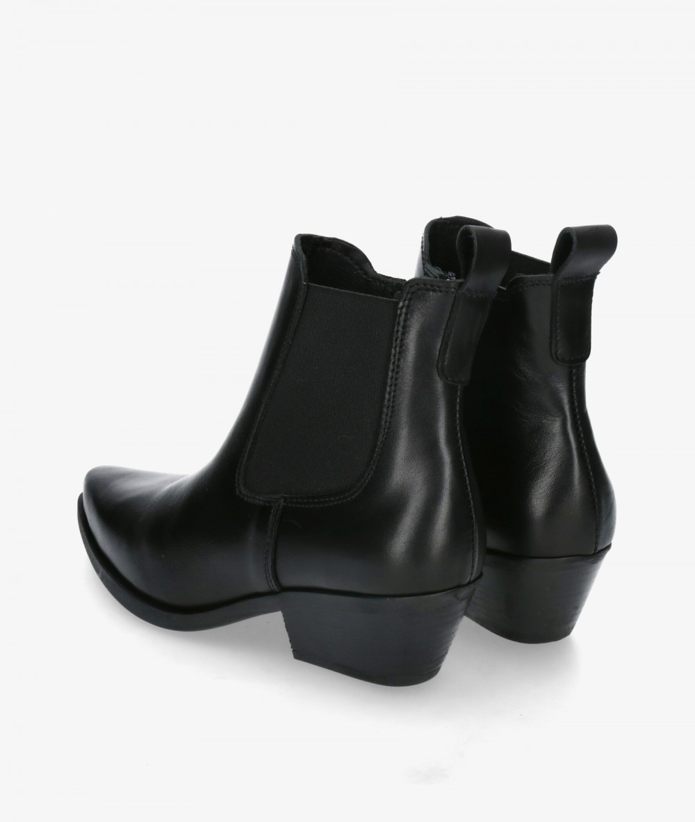 Botines Rhostock  14162 en negro Botines Rhostock  14162 en negro