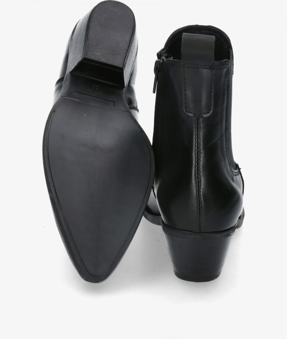 Botines Rhostock  14162 en negro Botines Rhostock  14162 en negro