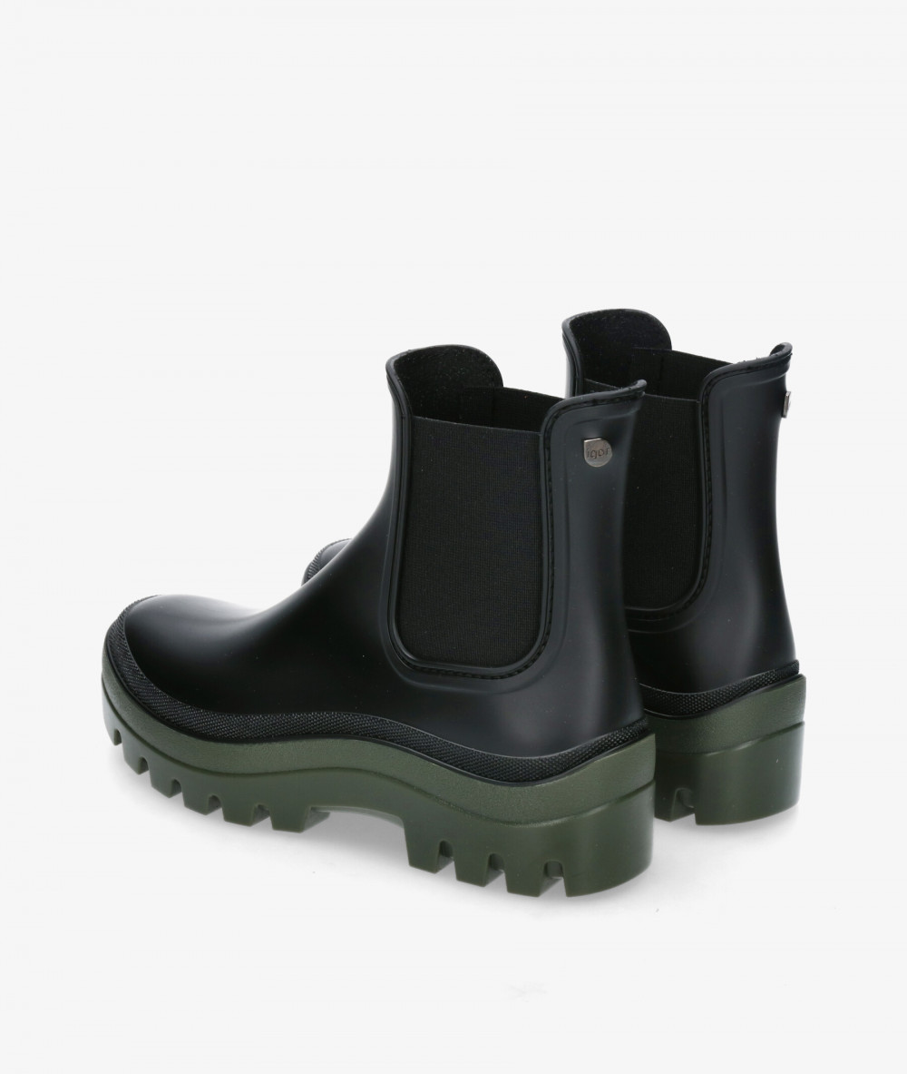 Botines IGOR W10297 en negro