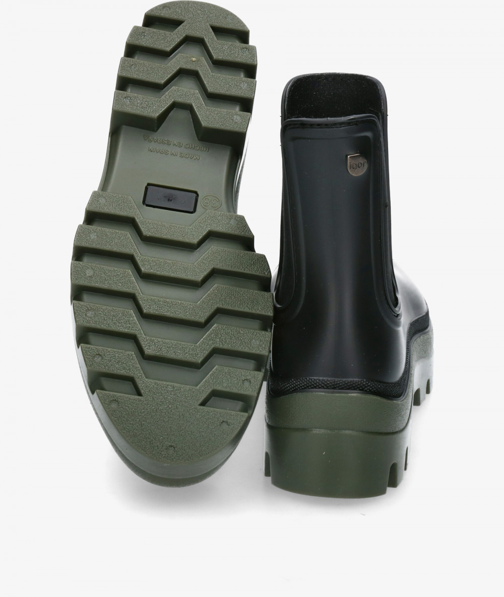 Botines IGOR W10297 en negro