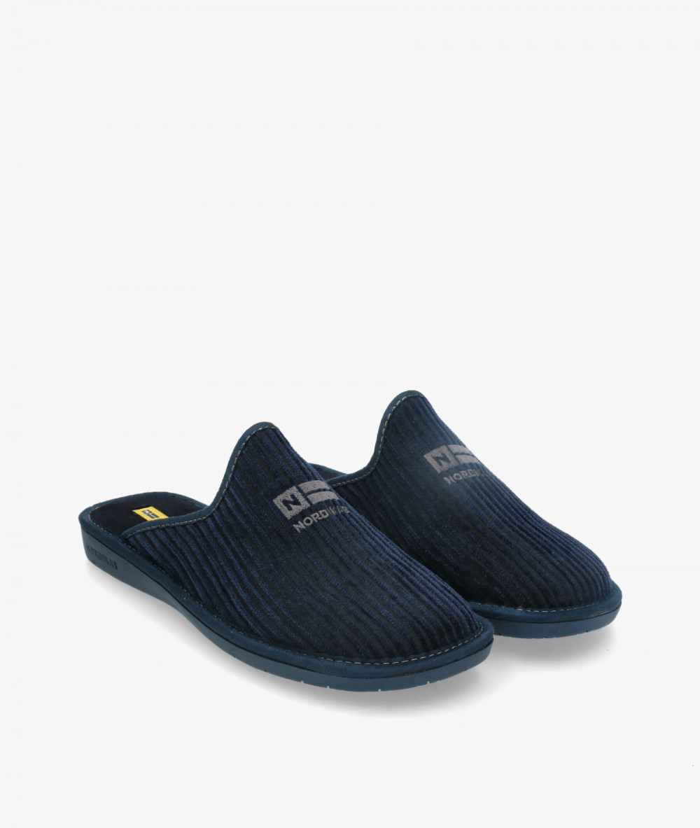 Zapatillas de casa Nordikas  236/F en azul marino Zapatillas de casa Nordikas  236/F en azul marino