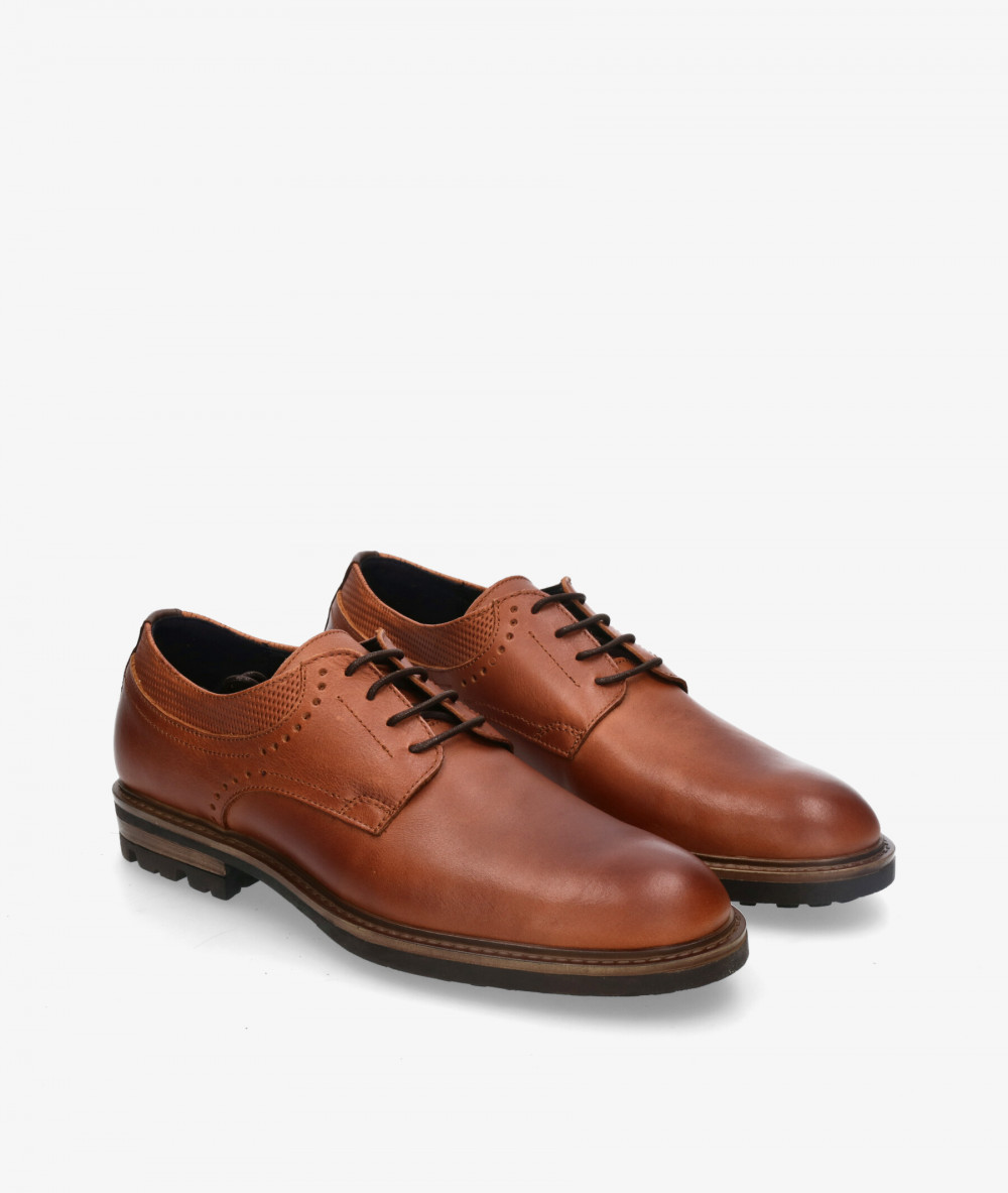 Zapatos casual Traveris 35826 en cuero Zapatos casual Traveris 35826 en cuero