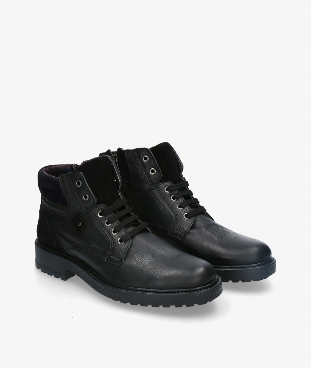 Botas Traveris  37058 en negro Botas Traveris  37058 en negro