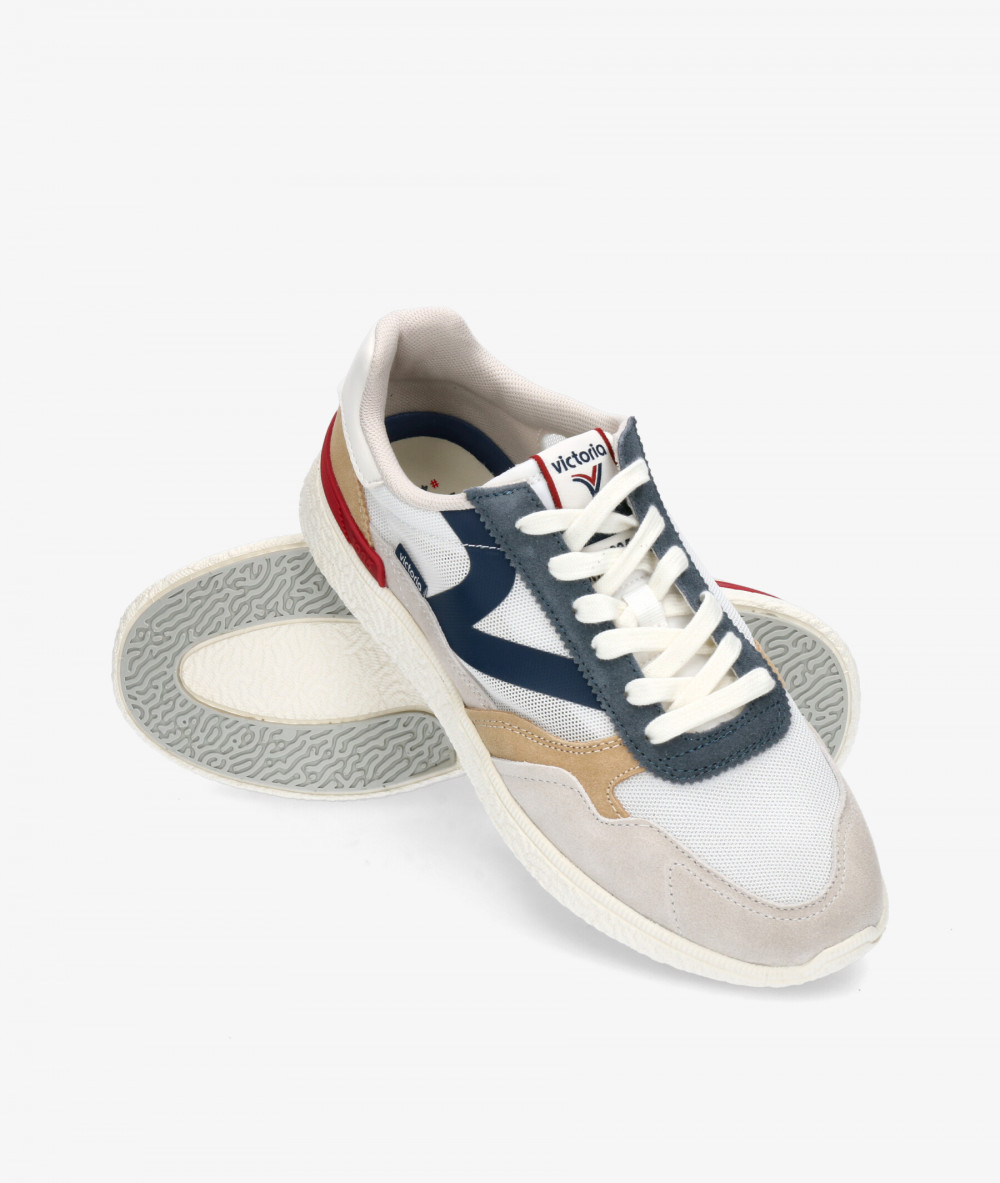 Victoria Sneakers  8805100 in white