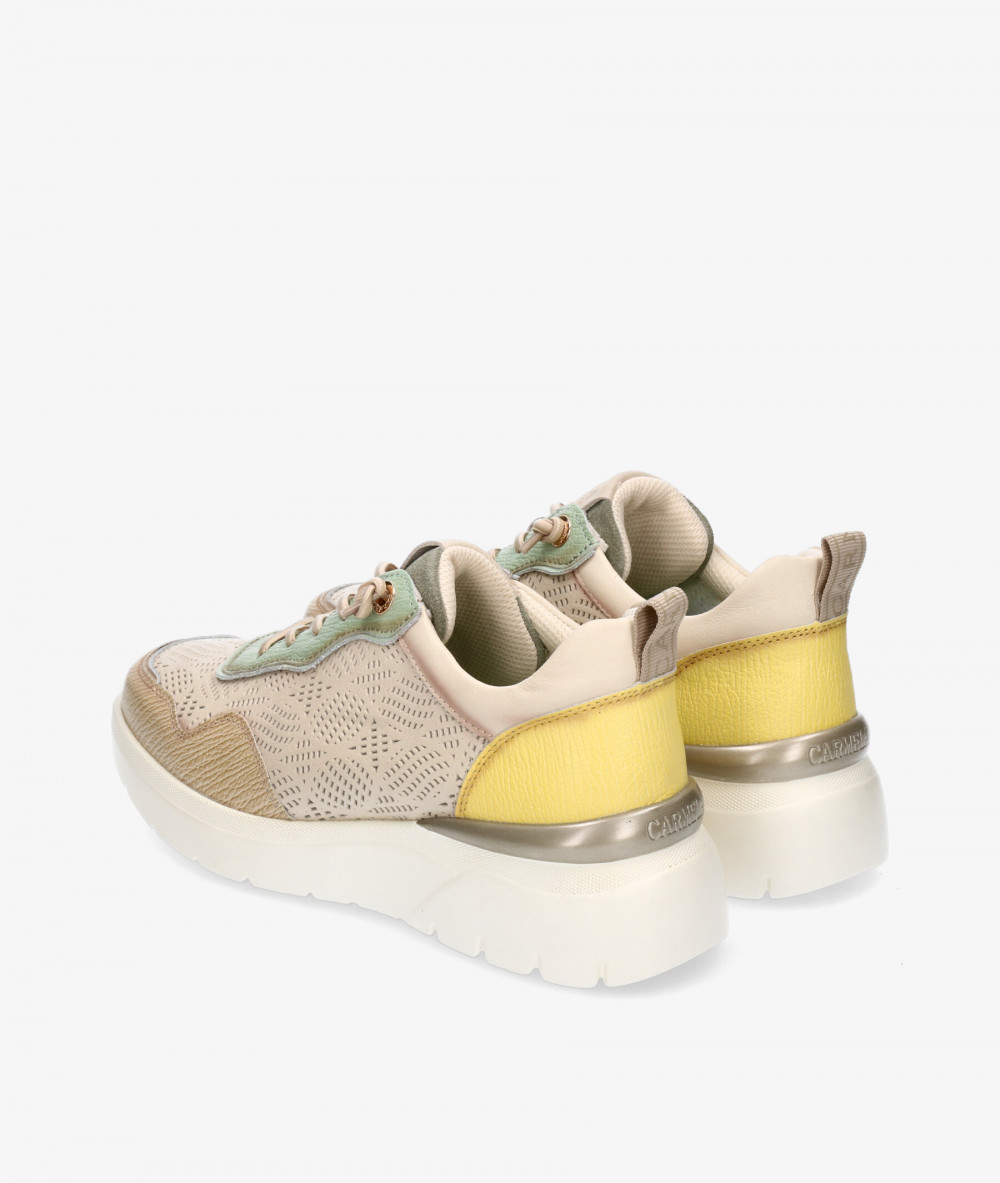 Carmela Sneakers  161423 in off-white