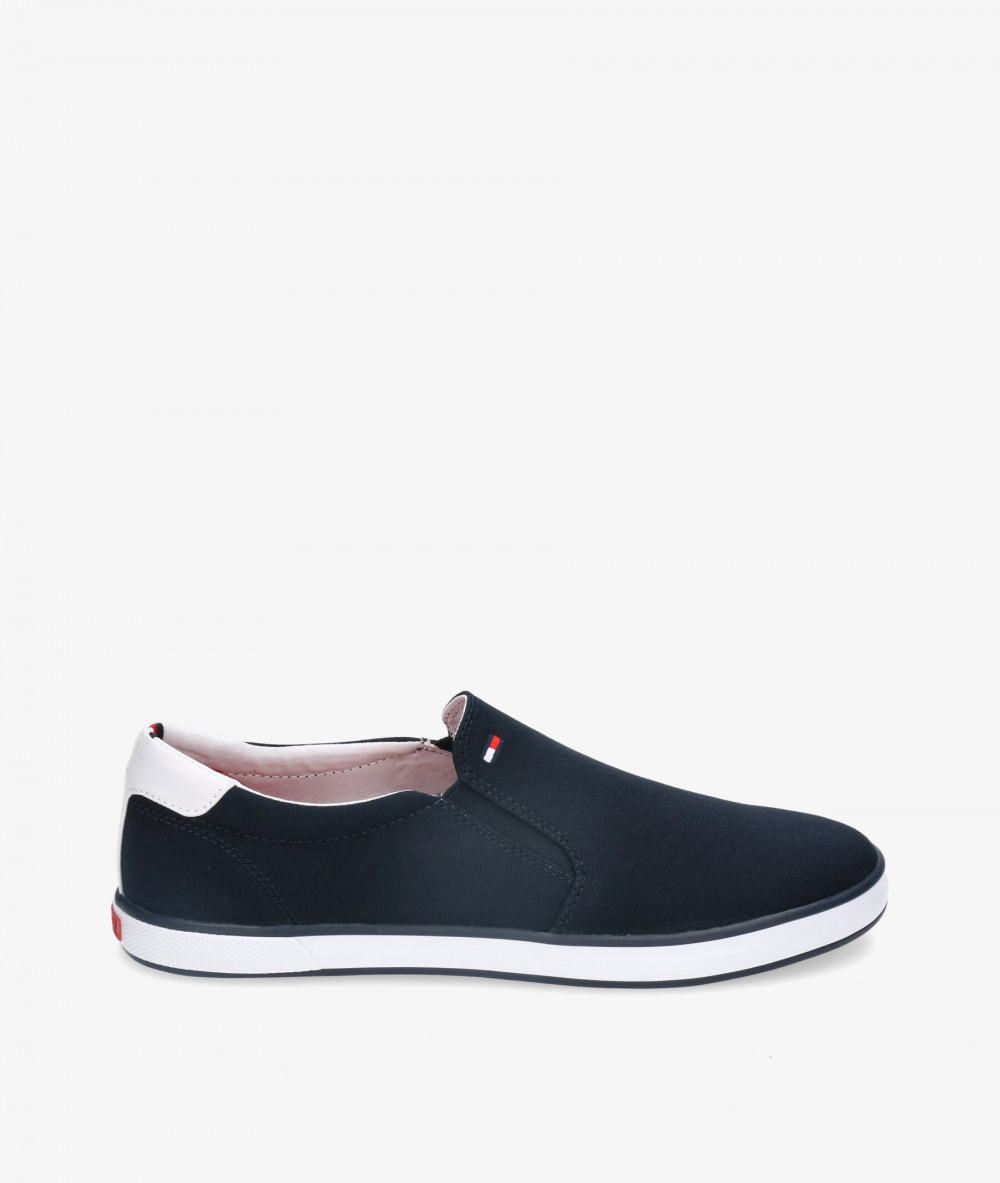 Tommy Hilfiger Sneakers  ICONIC SLIP ON SNEAKER in navy blue