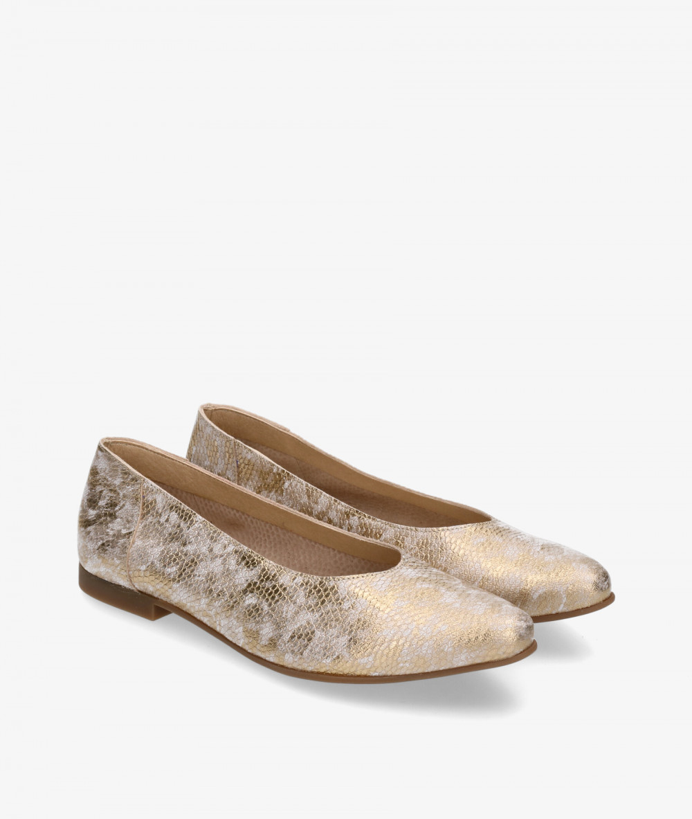 Kénnebec Dress low heel shoes 623 in taupe