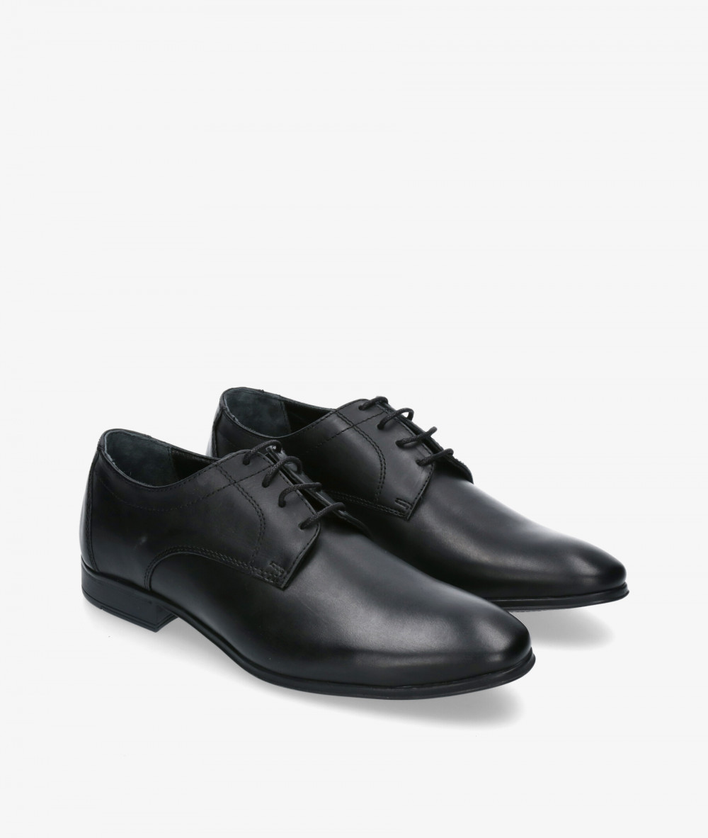 Zapatos de vestir Traveris ALMERIA M-251 en negro Zapatos de vestir Traveris ALMERIA M-251 en negro