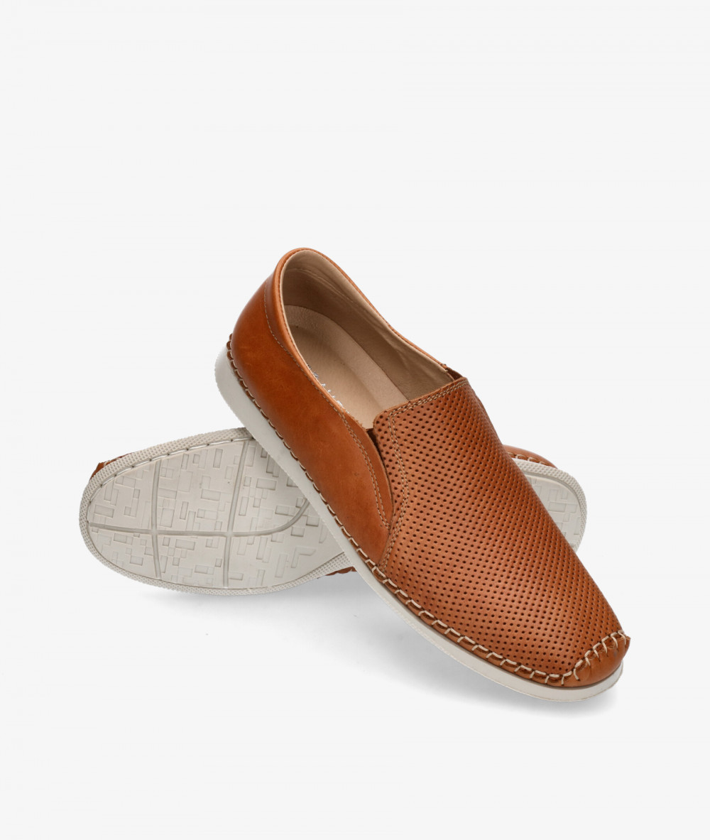 Traveris Sport rubber sole shoes 43073 in leather