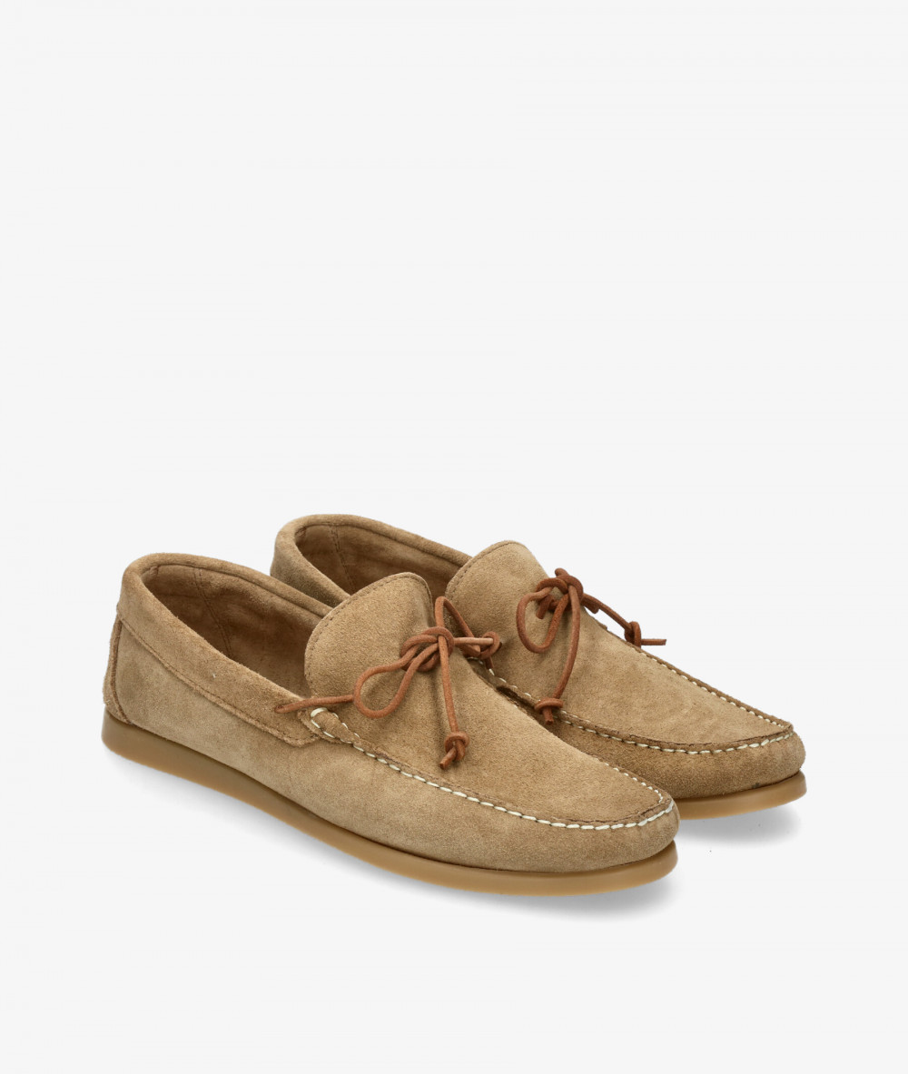 Traveris Sport rubber sole shoes 84384 in taupe split suede