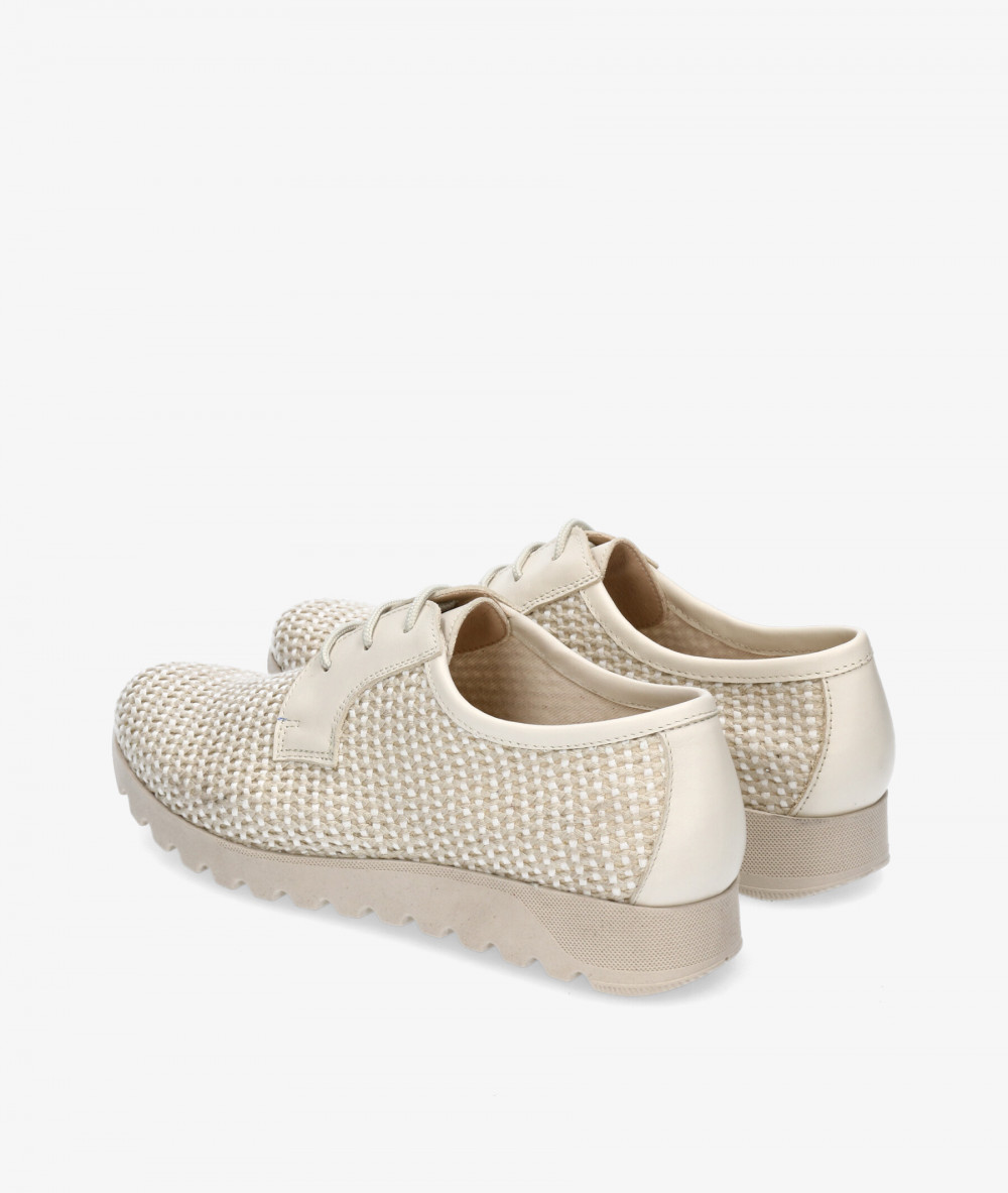 Kénnebec everyday low heels shoes 8210 REJILLA in off-white