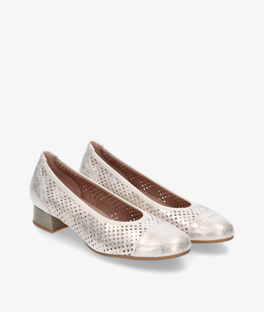 Pitillos Dress low heel shoes 5713 in platinum