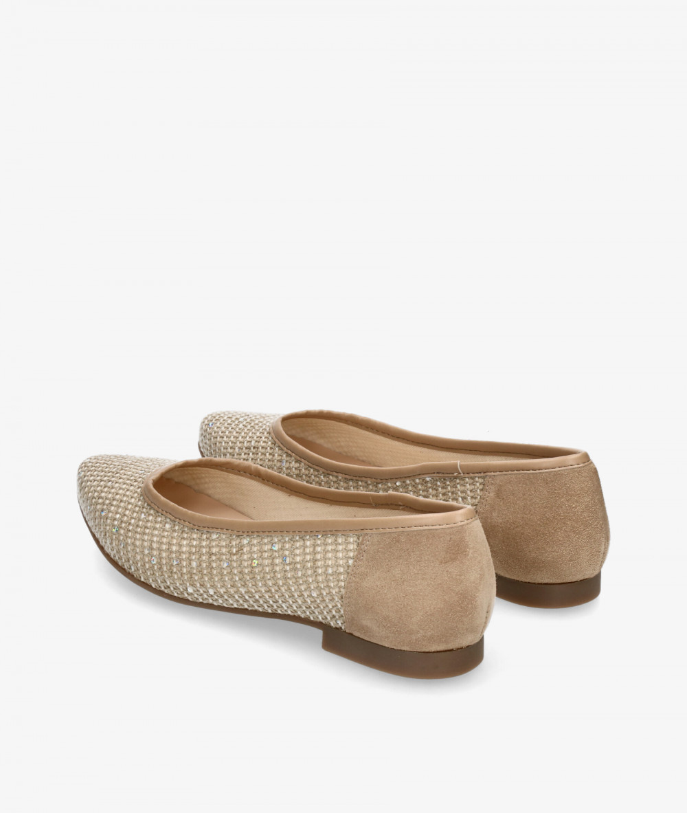 bloom&you Dress low heel shoes 623 in beige