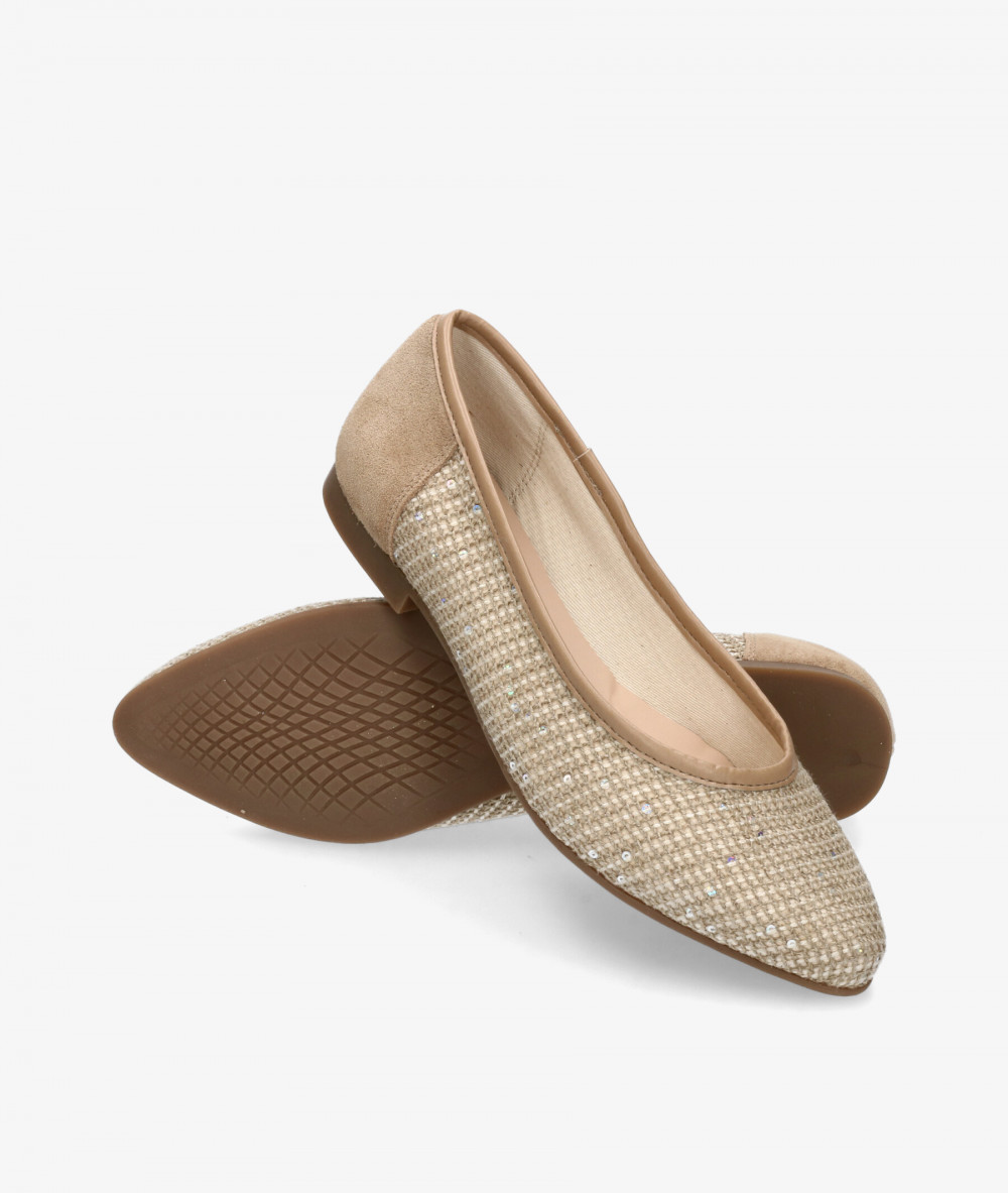 bloom&you Dress low heel shoes 623 in beige