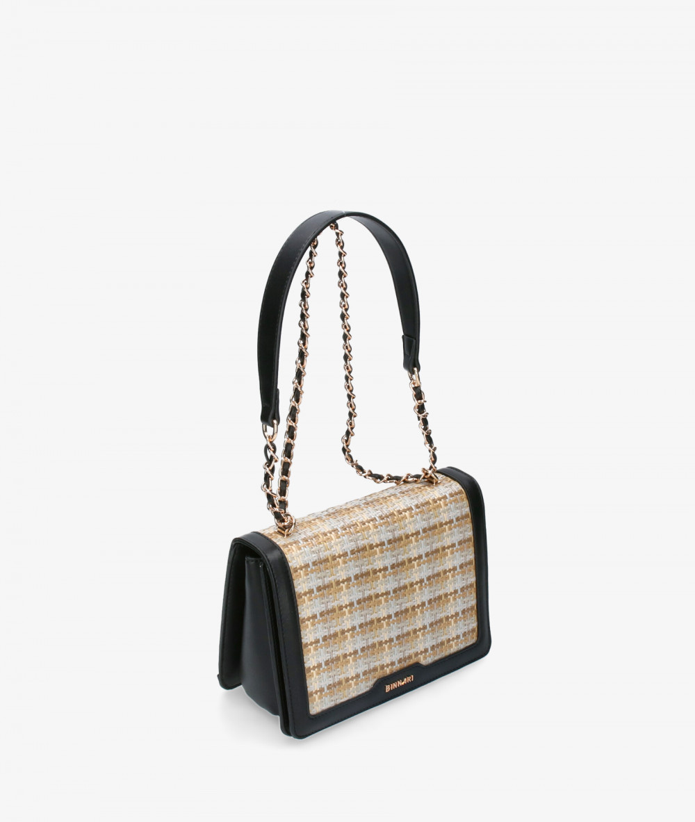 Elevate your look! Our Bag collection a combination of design, quality and comfort for your daily outfits