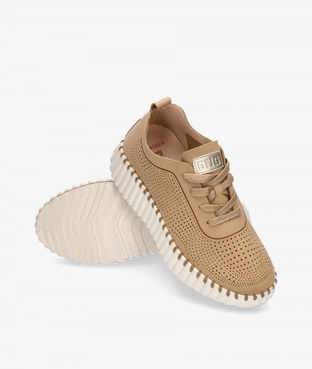 D'angela Sneakers  26022 in taupe