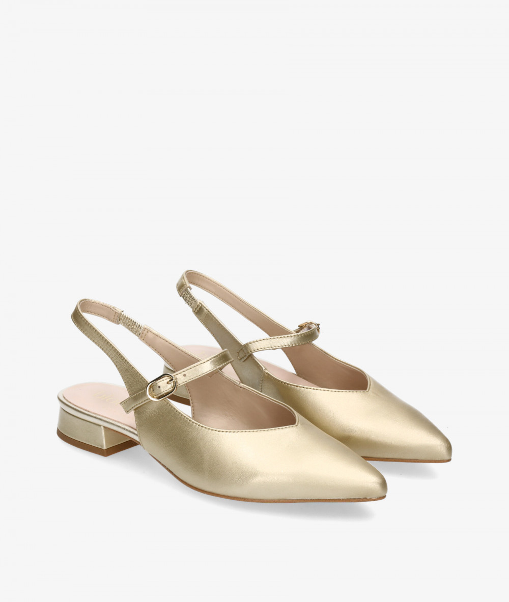 bloom&you Dress low heel shoes RENATA in platinum