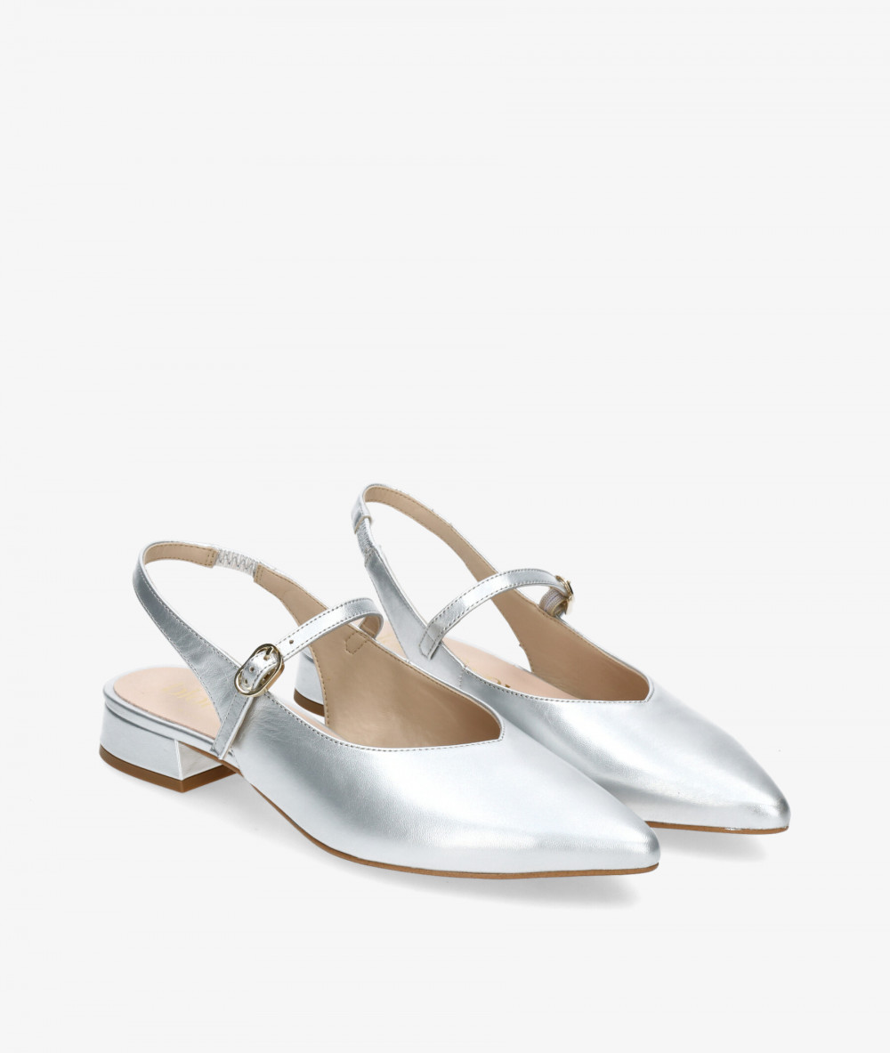 bloom&you Dress low heel shoes RENATA in silver