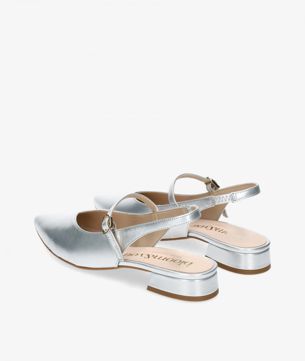 bloom&you Dress low heel shoes RENATA in silver