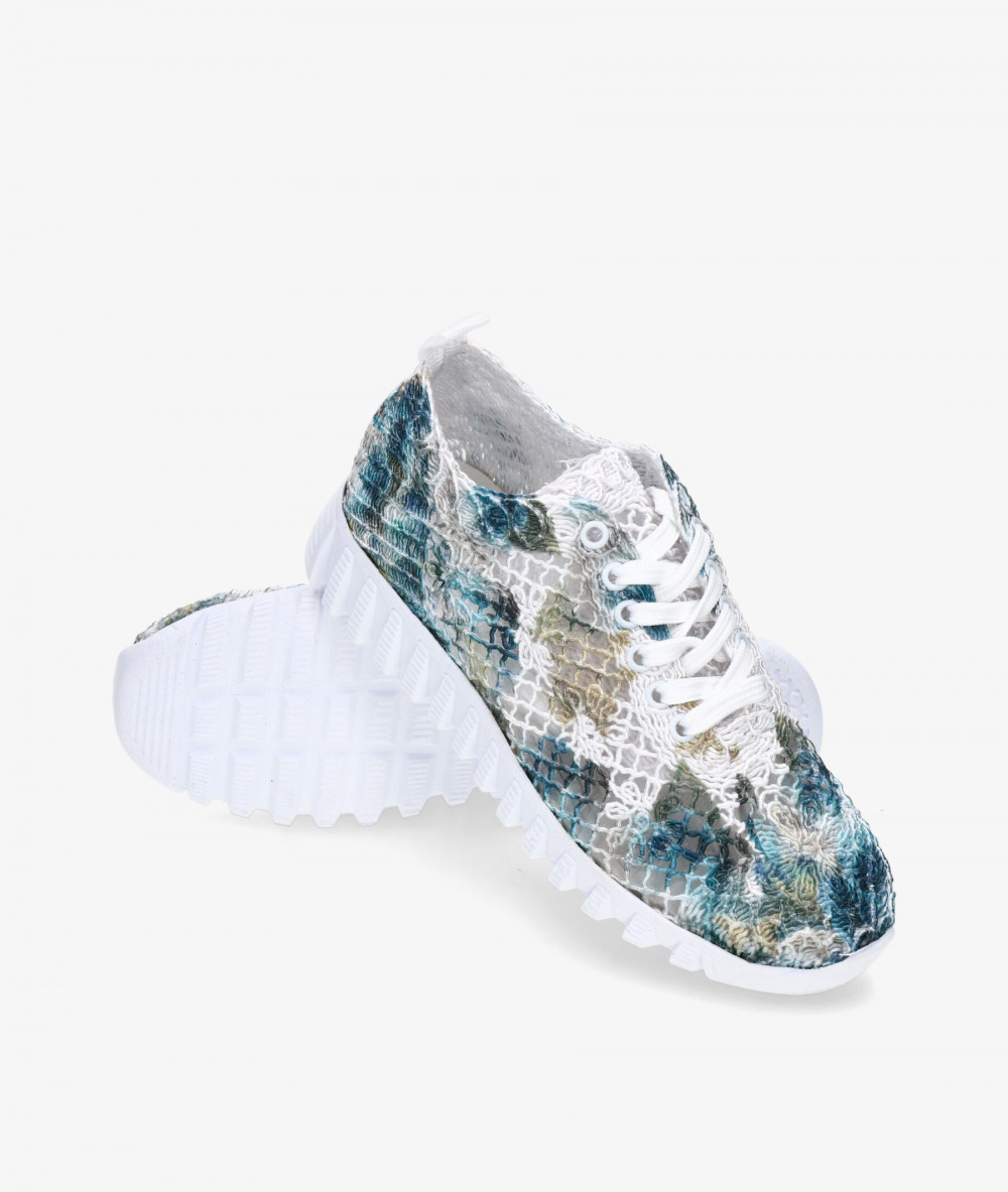 Myers Sneakers  52C2468  POL-7 in jeans