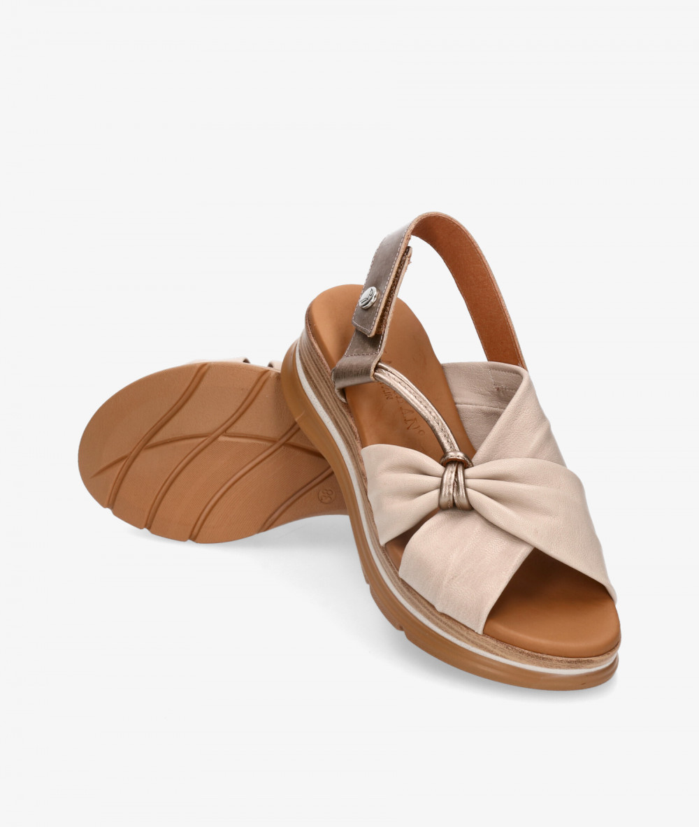 Sandalias Paula Urban  24-416 en beige Sandalias Paula Urban  24-416 en beige