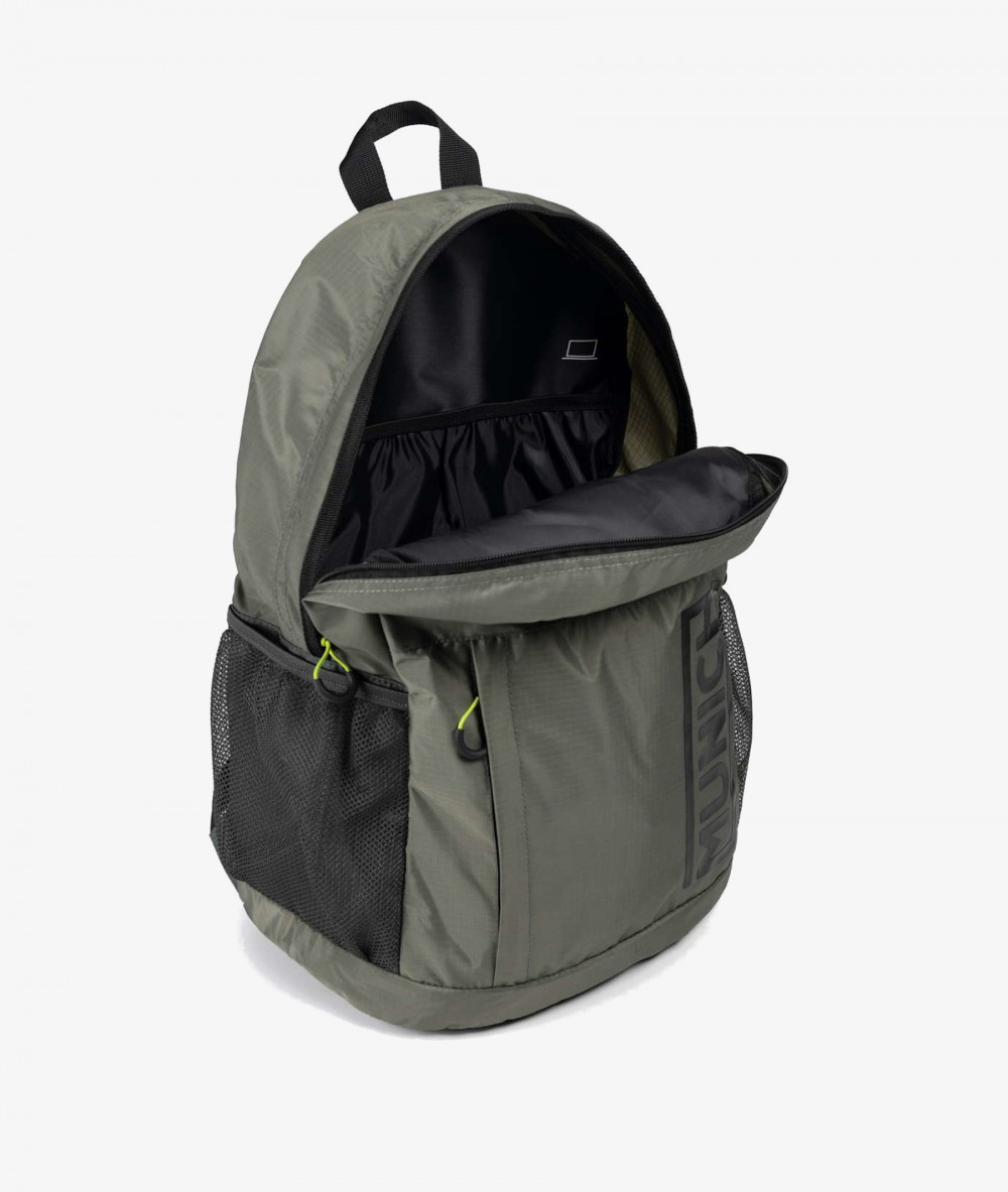 Bolso textil MUNICH BACK PACK SLIM en caki
