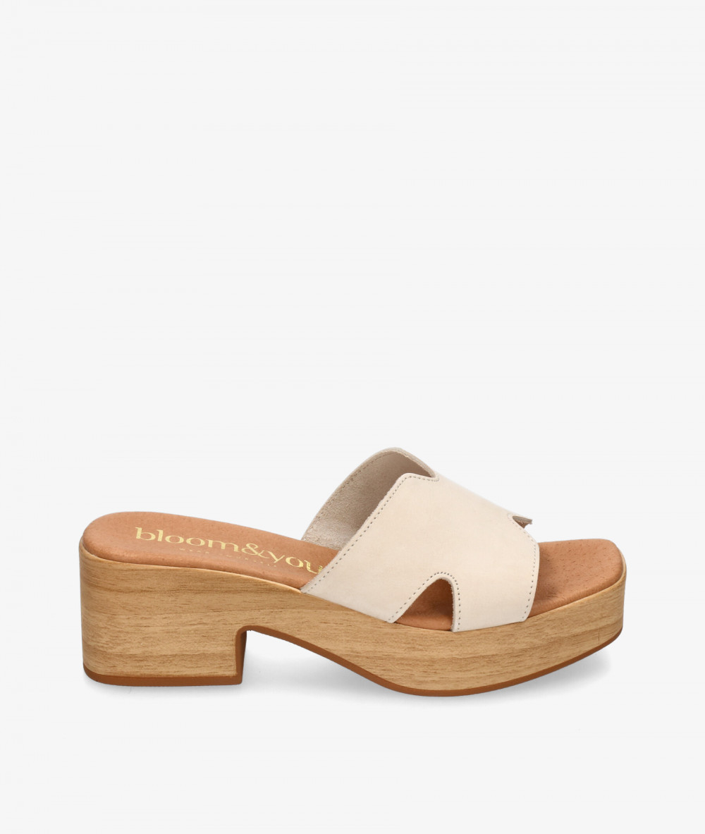 bloom&you Sandals  LEONOR in off-white nubuck