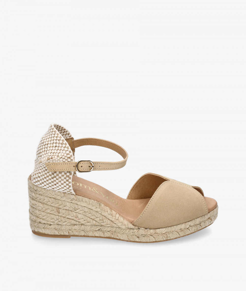 bloom&you Espadrilles  AMBRETTA in beige split suede