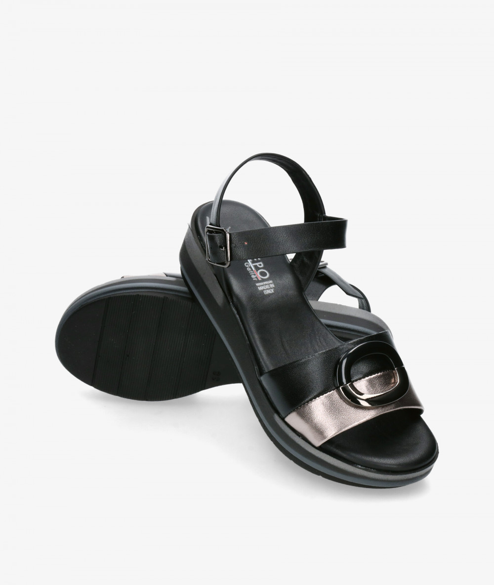 Sandalias pabloochoa.shoes  83282 en negro