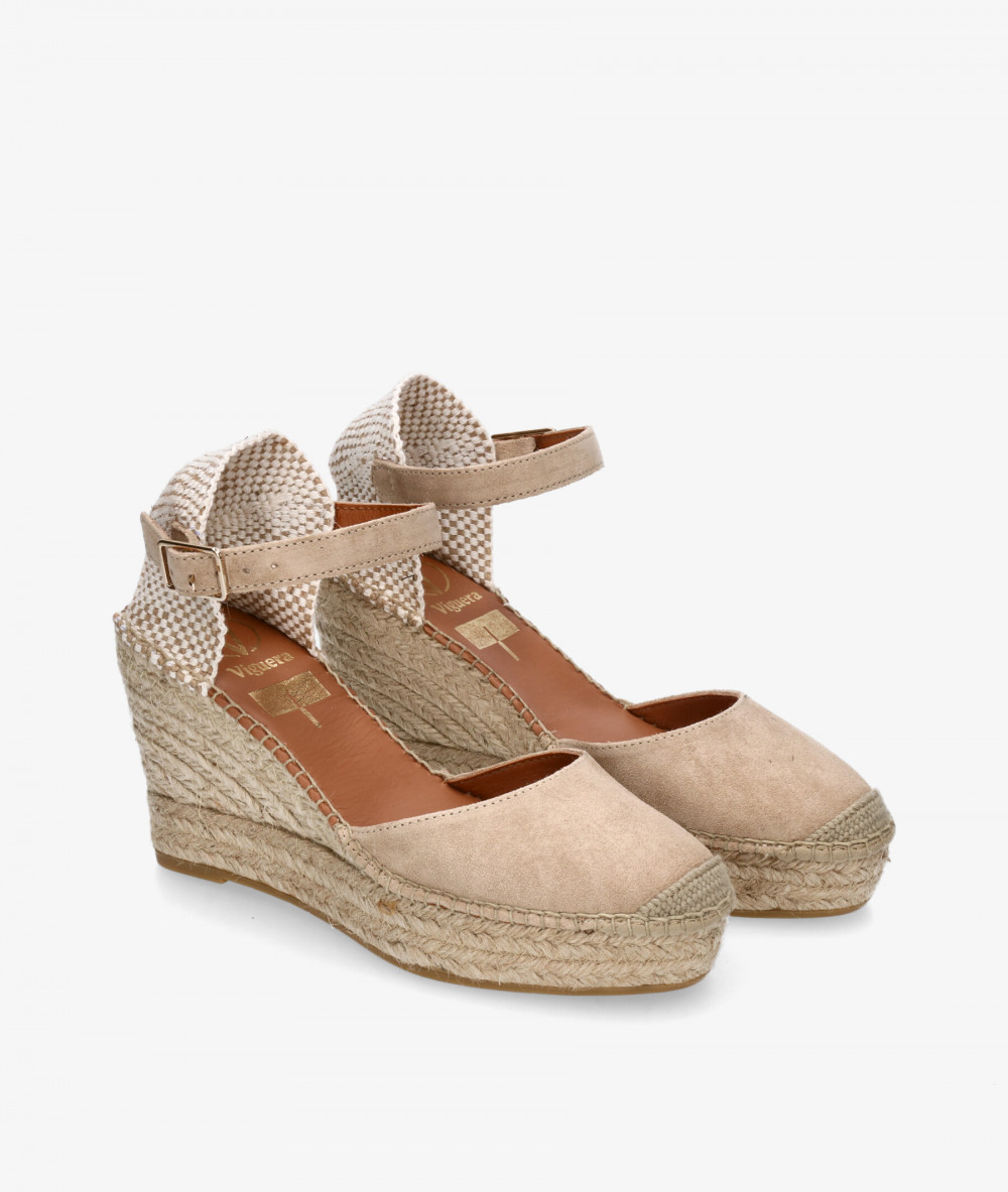 Viguera Espadrilles  1632 in taupe split suede