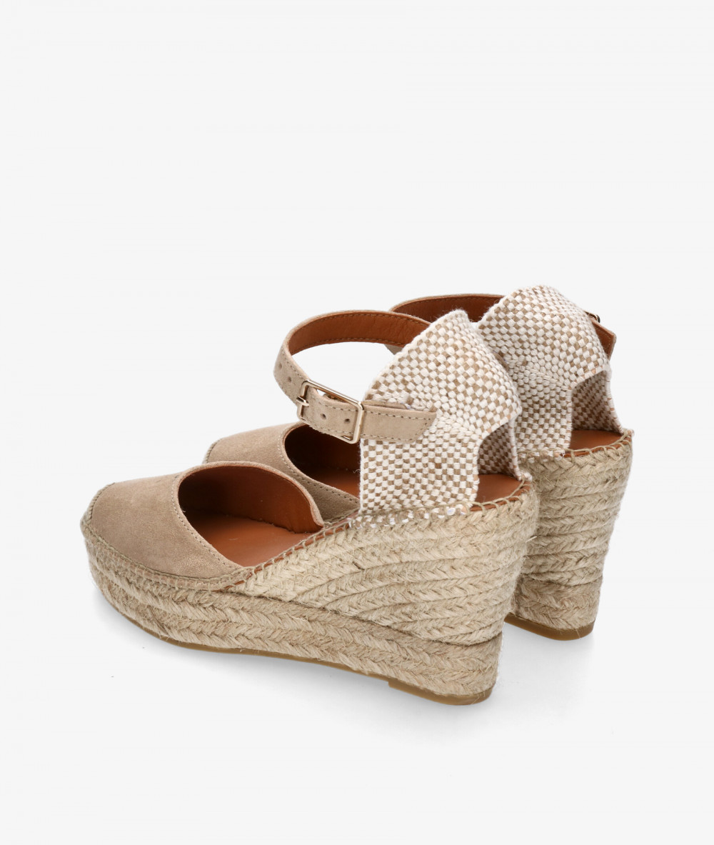 Viguera Espadrilles  1632 in taupe split suede
