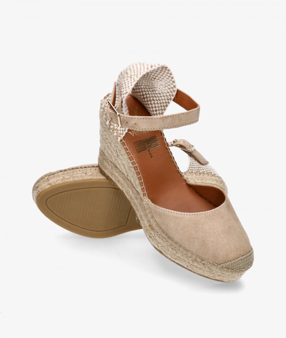 Viguera Espadrilles  1632 in taupe split suede