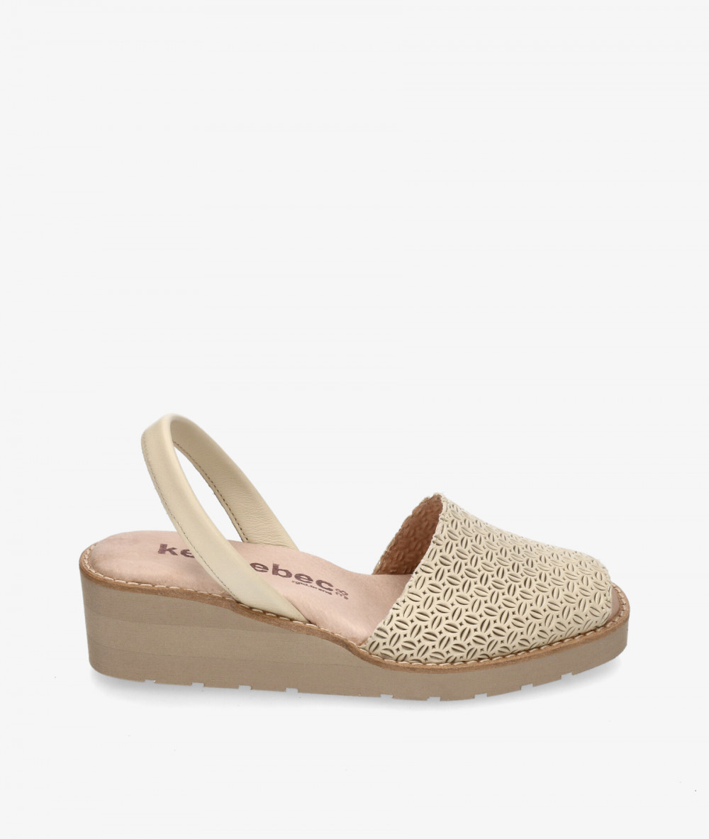 Kénnebec Sandals  165 PICADO CORFU in beige