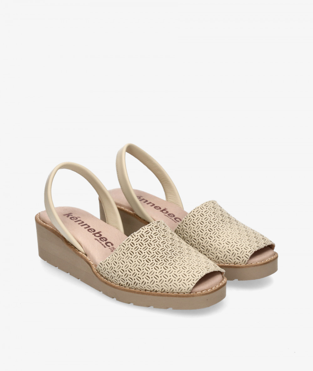 Kénnebec Sandals  165 PICADO CORFU in beige