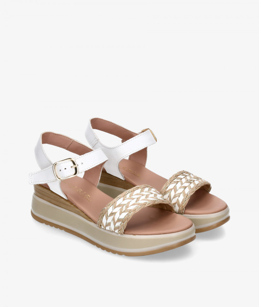 Traveris Sandals  3515000 in white