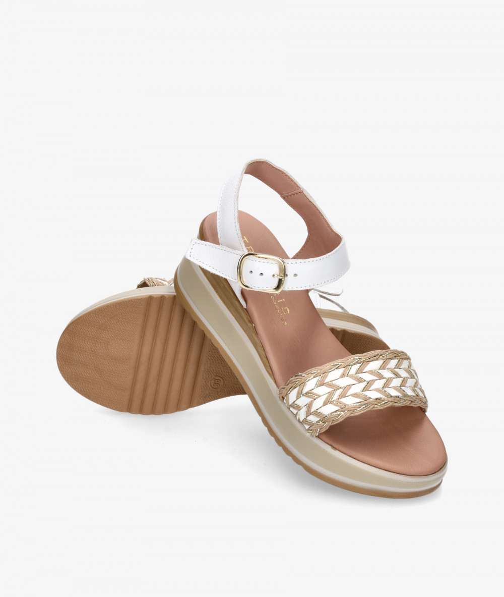 Traveris Sandals  3515000 in white