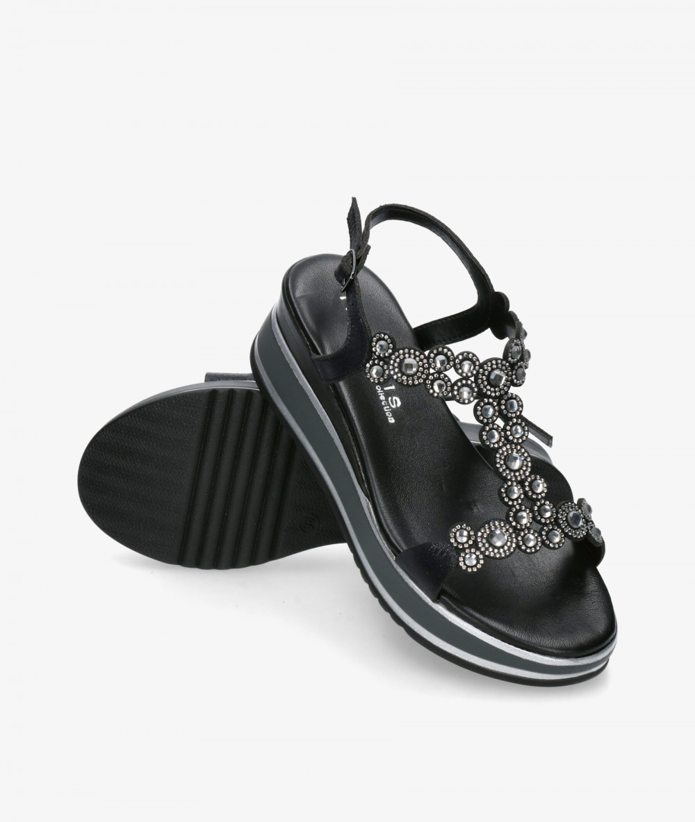 Traveris Sandals  3516261 in black