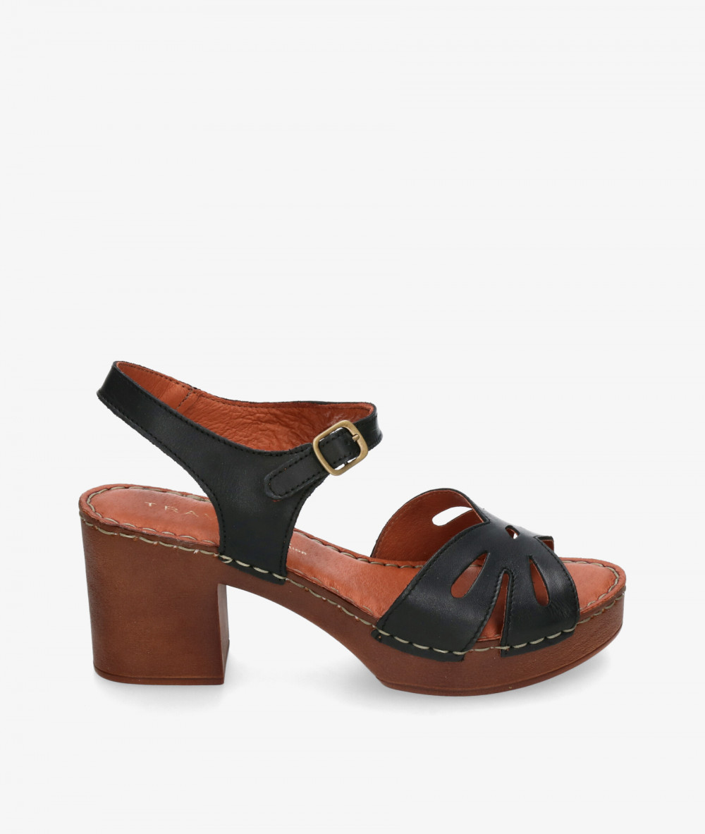 Traveris Sandals  1145068 in black