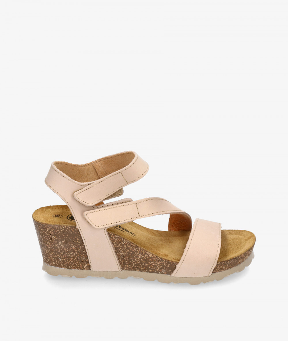 Kénnebec Sandals  639105 in beige nubuck
